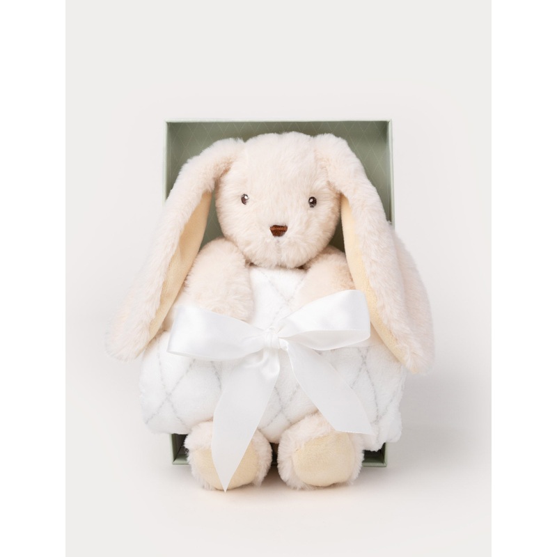 Svea with Blanket in Gift Box