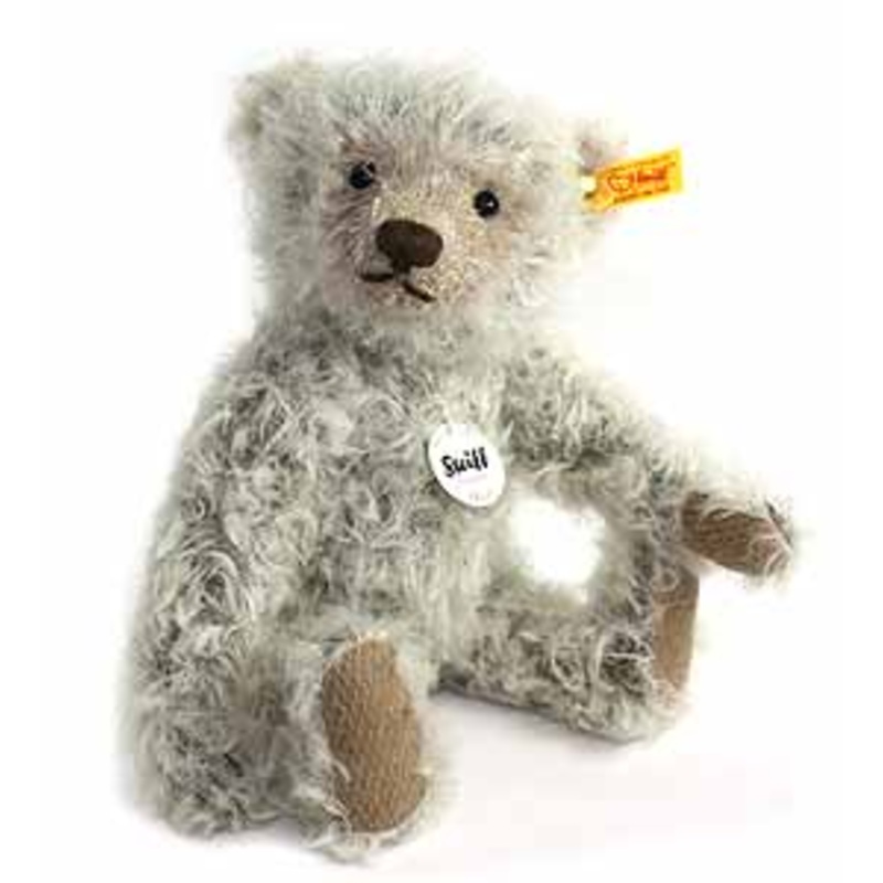Classic Teddy Bear Oliver
