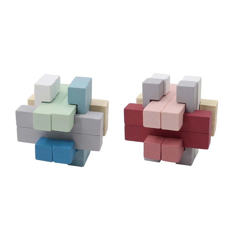 WOODEN BRAIN TEASER PUZZLE