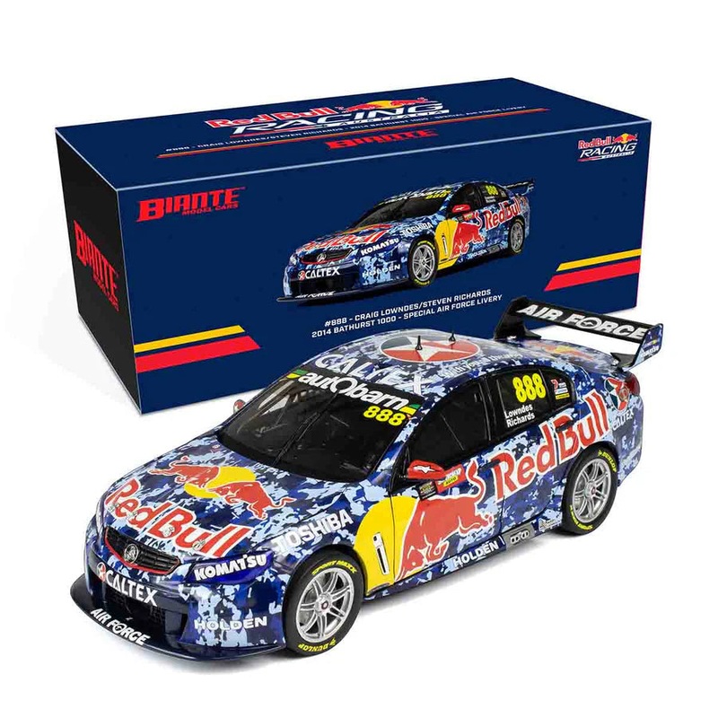 1:18 HOLDEN VF RED BULL #888 2014 BATHUR