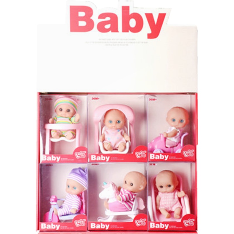6 Medium Dolls With Furniture