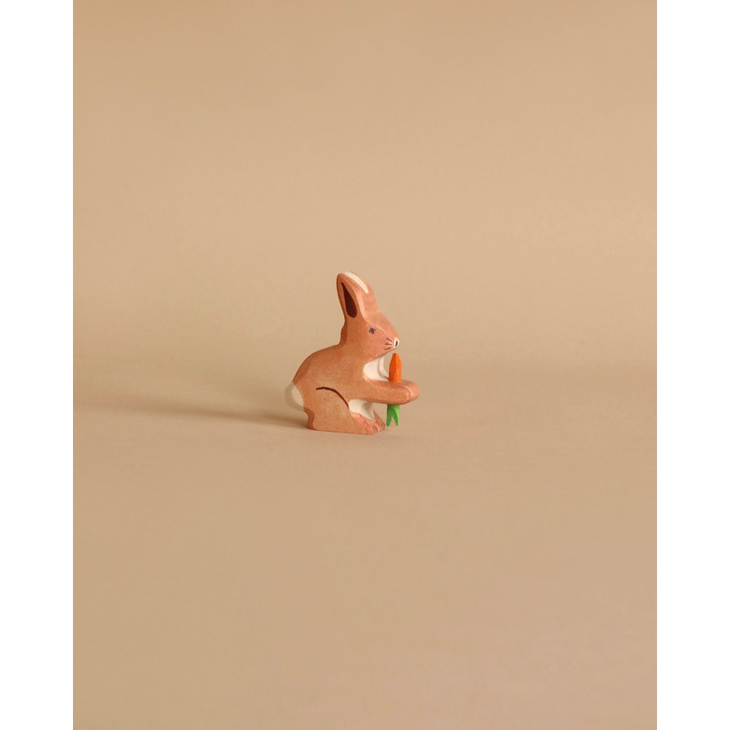 Holztiger Rabbit With Carrot
