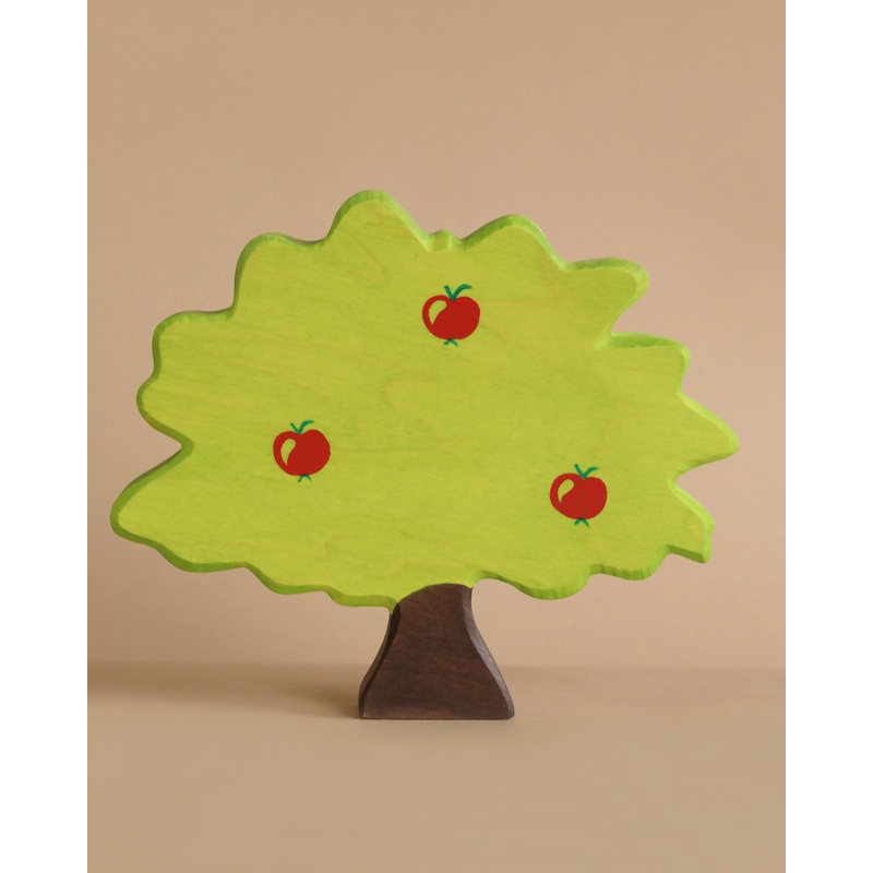 Holztiger Apple Tree