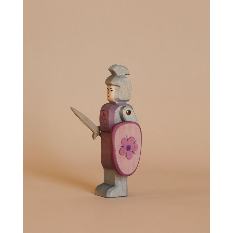 Ostheimer Red Knight - Standing