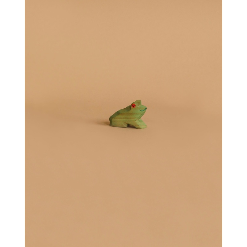 Ostheimer Frog Sitting