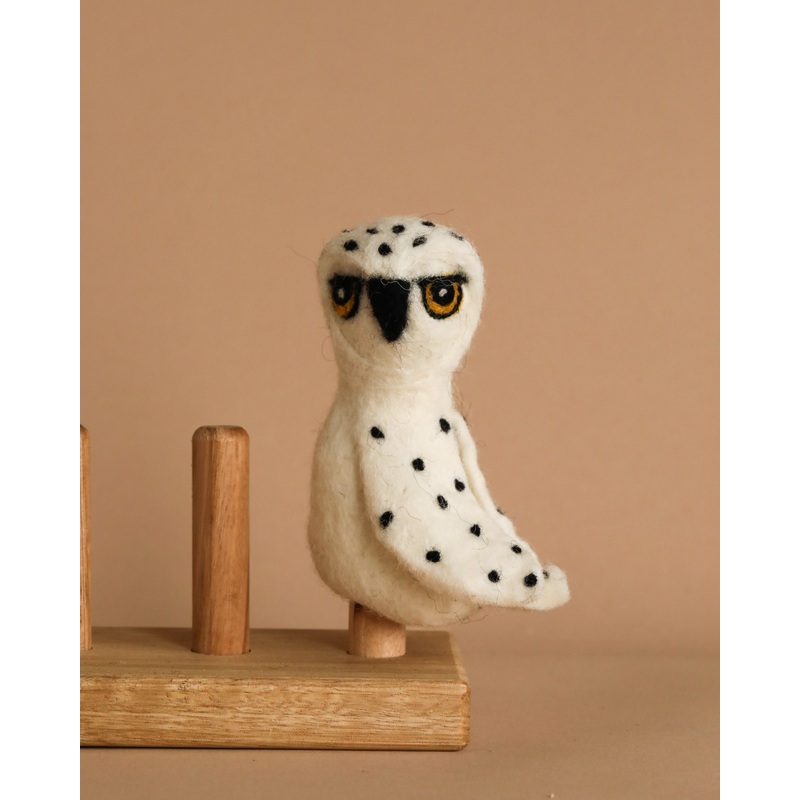 Snowy Owl Finger Puppet