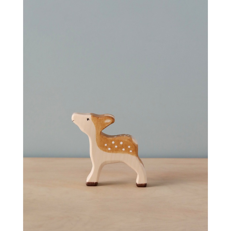 Holztiger Fawn