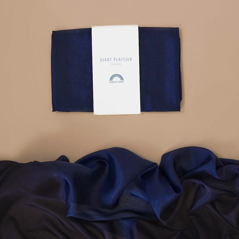Sarah's Silk Giant Midnight Playsilk