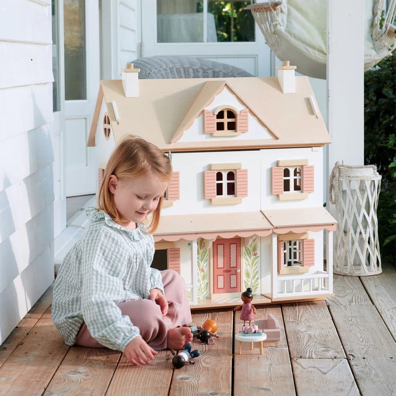 Humming Bird Dollhouse