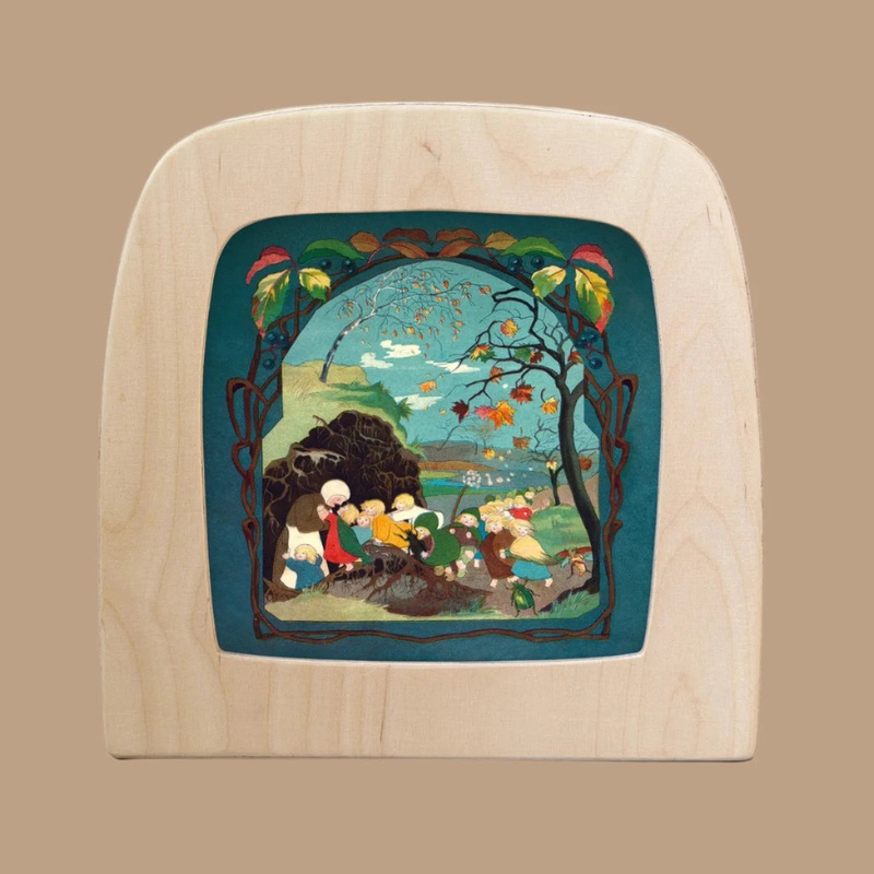 Silhouette Only - The Story of the Root Children Silhouette - Autumn for Toverlux Lamp