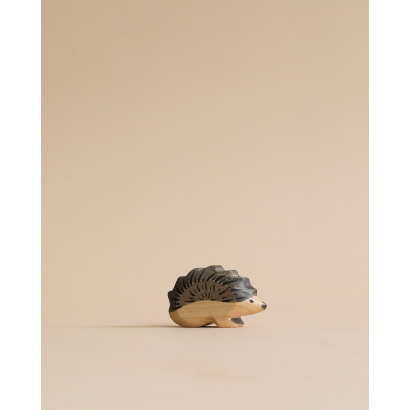 Handmade Holzwald Hedgehog Mom