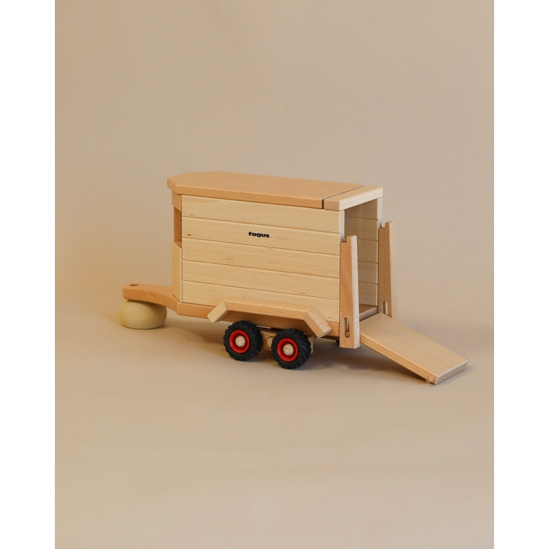Fagus Wooden Horse Box
