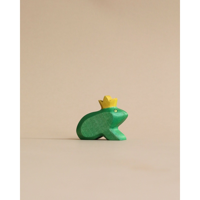 Handmade Holzwald Frog King