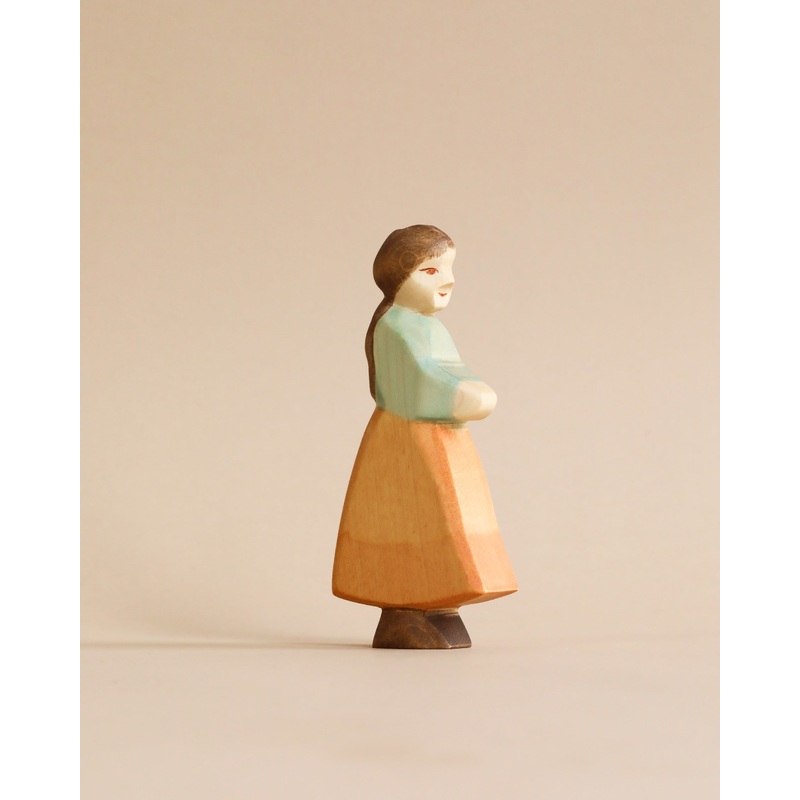 Handmade Holzwald Goose Girl
