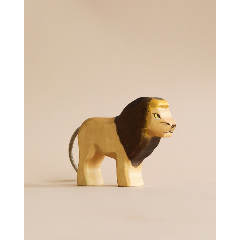 Handmade Holzwald Lion