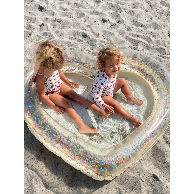 Inflatable Heart Pool