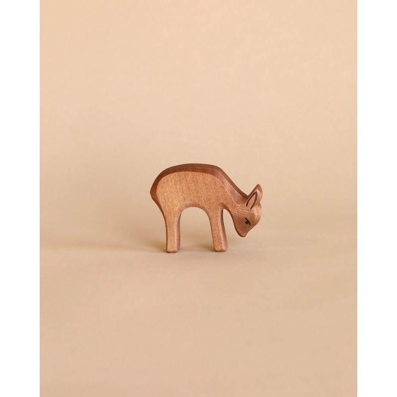Ostheimer Deer - Eating