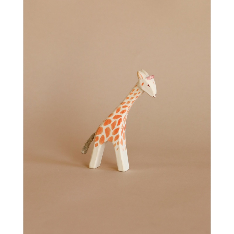 Ostheimer Small Giraffe - Head Low