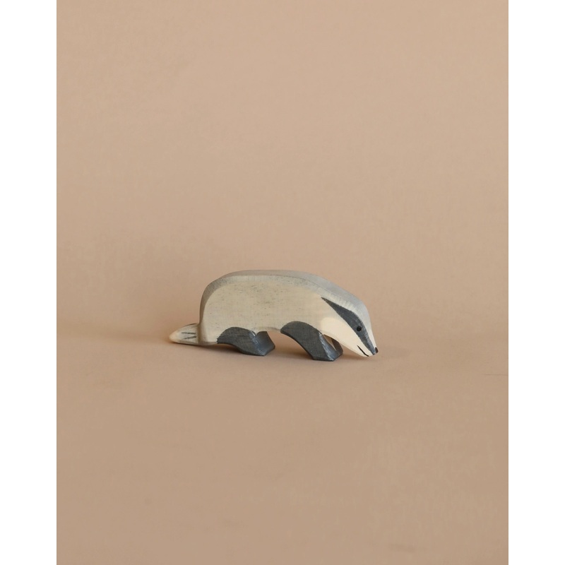 Ostheimer Badger - Head Down