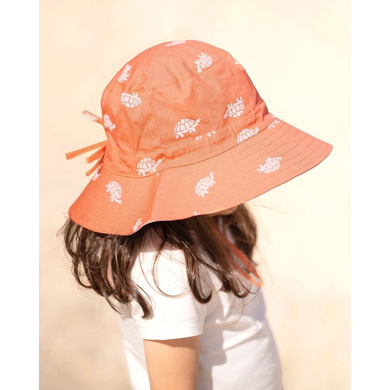 Toshi Sunhat Dreaming Turtle