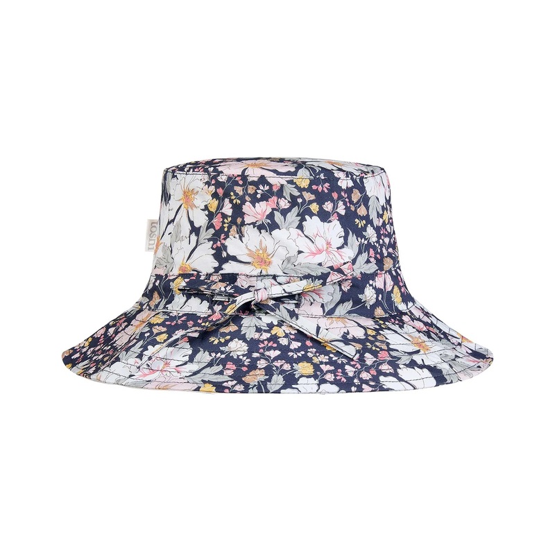Toshi Sunhat Yasmin Moonlight