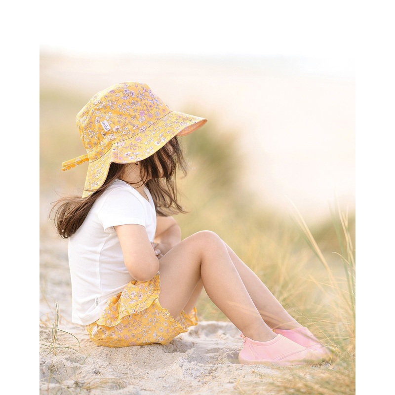 Toshi Sunhat Eva Sunny
